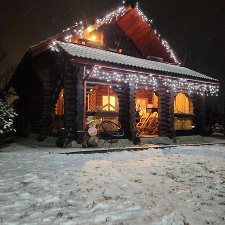 La Casute Bran Villa บราน ภายนอก รูปภาพ