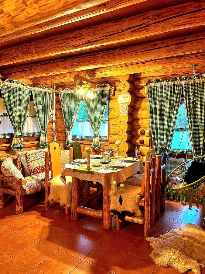 La Casute Bran Villa บราน ภายนอก รูปภาพ
