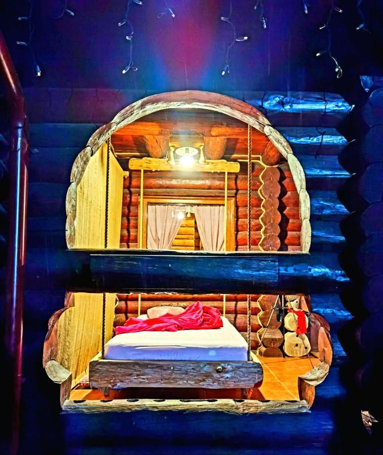 La Casute Bran Villa บราน ภายนอก รูปภาพ
